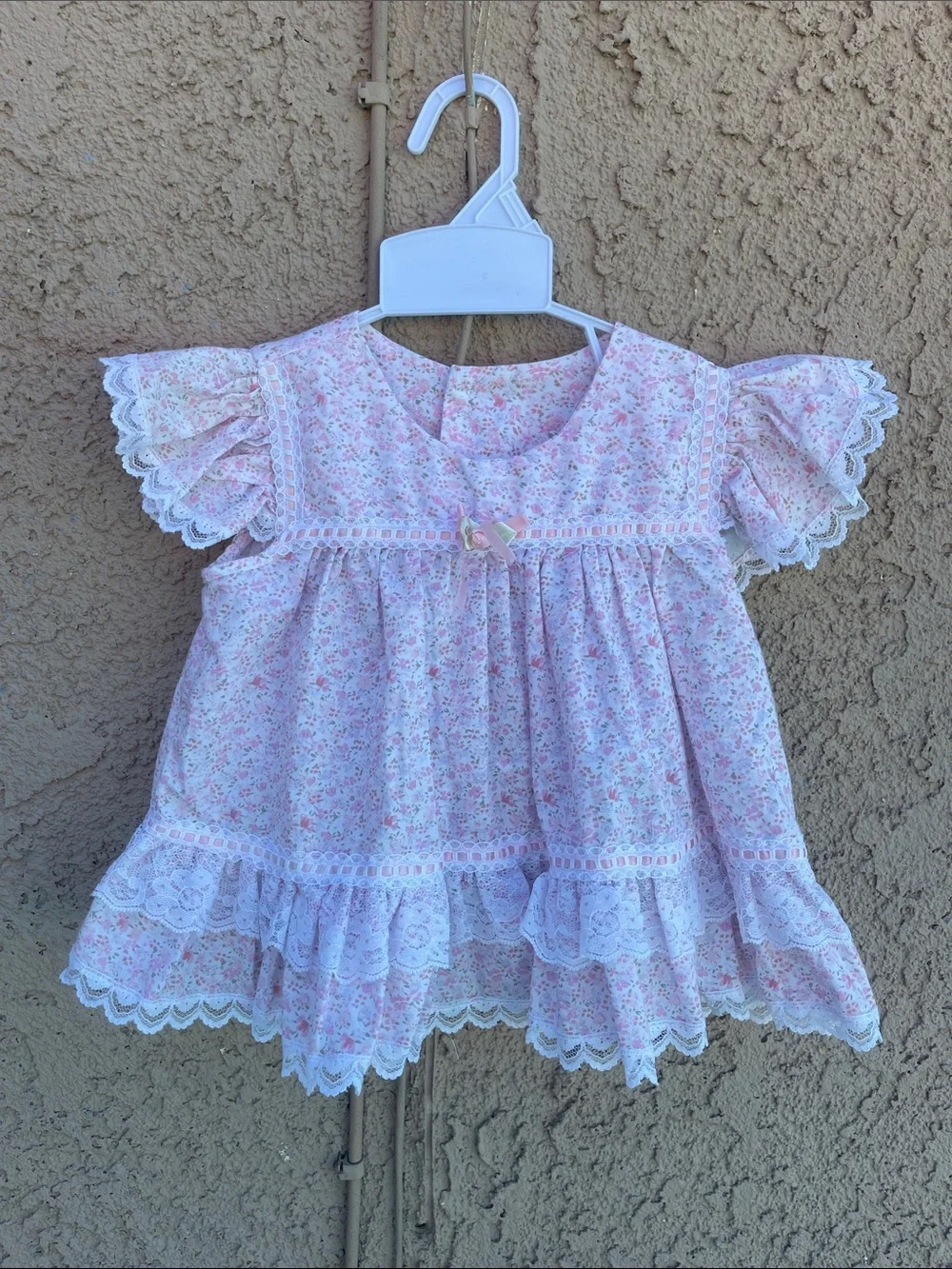 Source Unknown Pink Floral Lace-Trim Girls' Long Sleeve Top